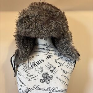 Nicole Marciano Faux Fur Aviator Hat Winter Outdoor Winter Cap FLAWED